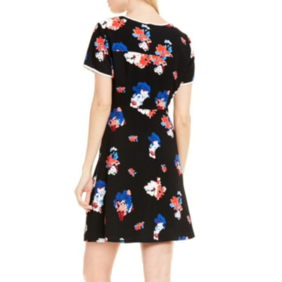 SOLD Vince Camuto Floral Fit & Flare Dress Sz 14 - Picture 2 of 8